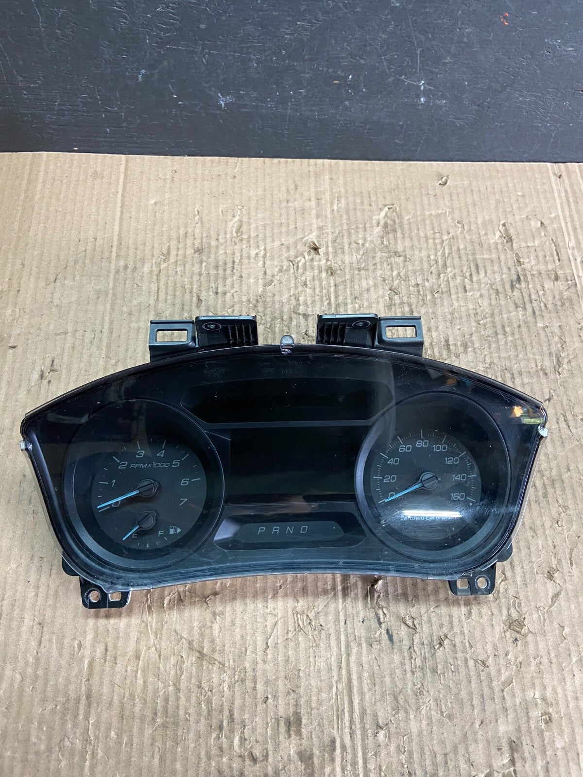 2013 to 2015 Ford  Explorer Speedometer Cluster Gauge D2865 PS0