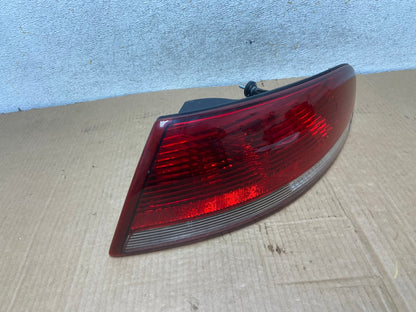 2001-2006 Chrysler Sebring Convertible Right Side Tail Light AI6950 LK2