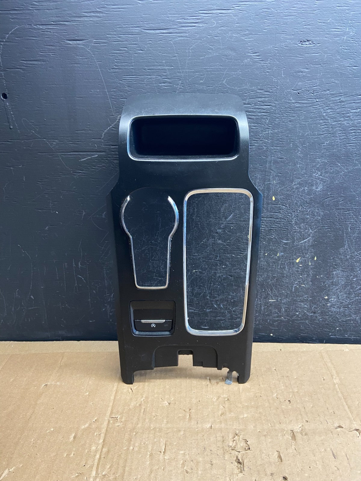 2017 to 2020 Ford Fusion Shifter Floor Center Console Trim Bezel AD2234 DG0