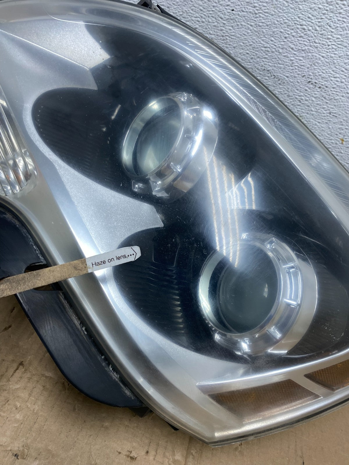 2007 to 2012 Gmc Acadia Halogen Headlight Left Driver LH Side AE9012 DW4