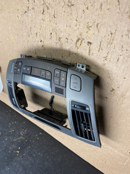 2009 to 2010 Hyundai Sonata Center Radio Climate Control Air Vent Bezel t6015 DG1