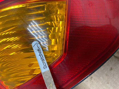 2001 - 2004 Hyundai Santa Fe Left Driver LH Side Tail Light AC8269 LK3