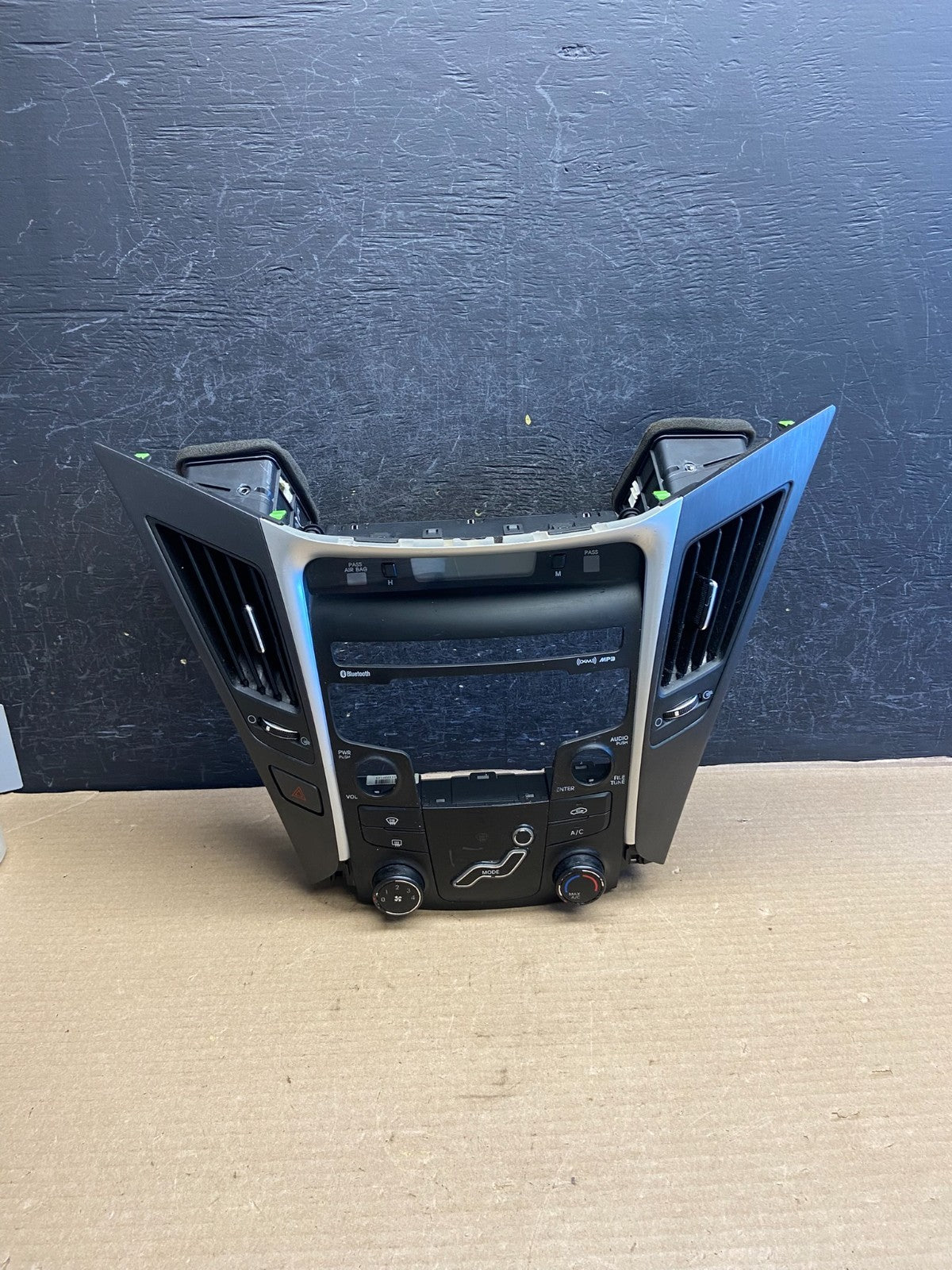 2011 - 2014 Hyundai Sonata Center Radio Climate Control Air Vent Bezel AH1499 DG0