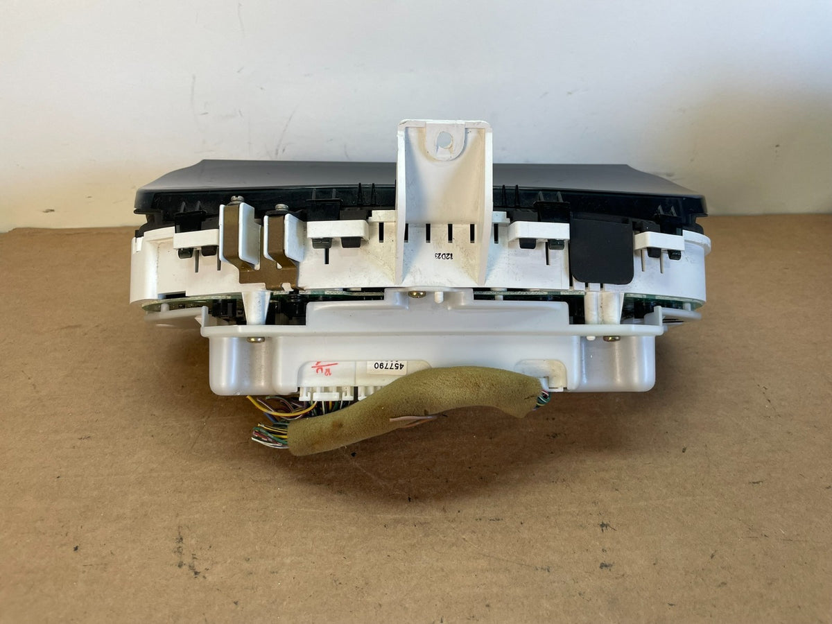 2000 to 2003 Lexus RX300 Speedometer Cluster Gauge AG0712 DW5