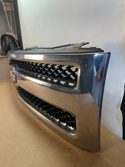 2007 to 2013 Chevrolet Silverado 1500 Front Chrome Grille Grill AF8708 DG1