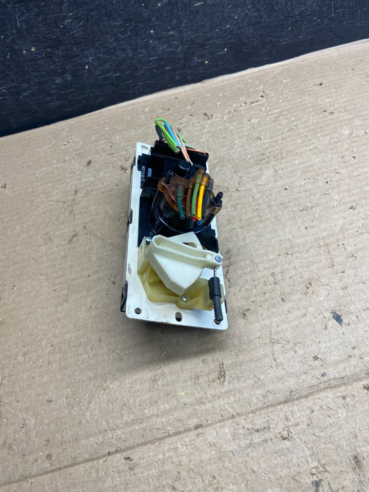1998 to 2001 Dodge Ram 1500 Temperature Climate Control Heat AC Heater AH5436 DG3