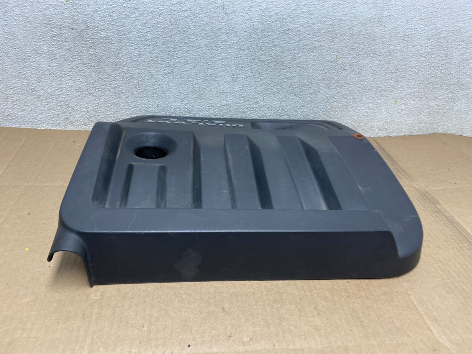 2012 to 2014 Chrysler 200 Engine Cover Top Lid Cover G6764 PS2