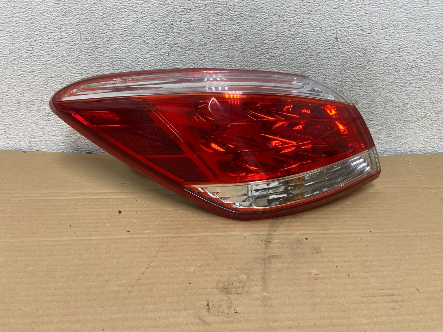 2011 2012 2013 2014 Nissan Murano Left Driver Lh Side Tail Light AG8851 DW0