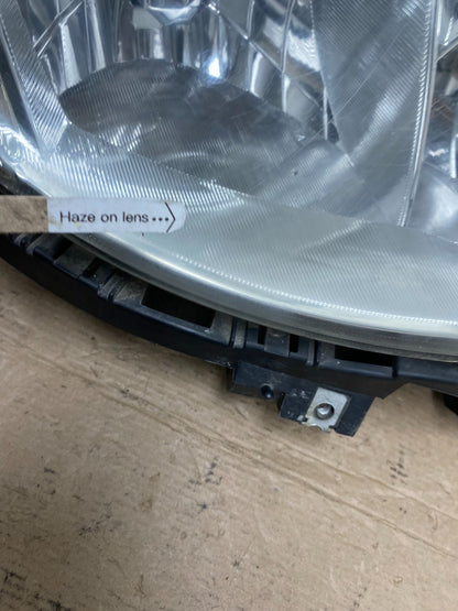 2009 - 2013 Subaru Forester Right Passenger Side Halogen Headlight AF4577 DW4