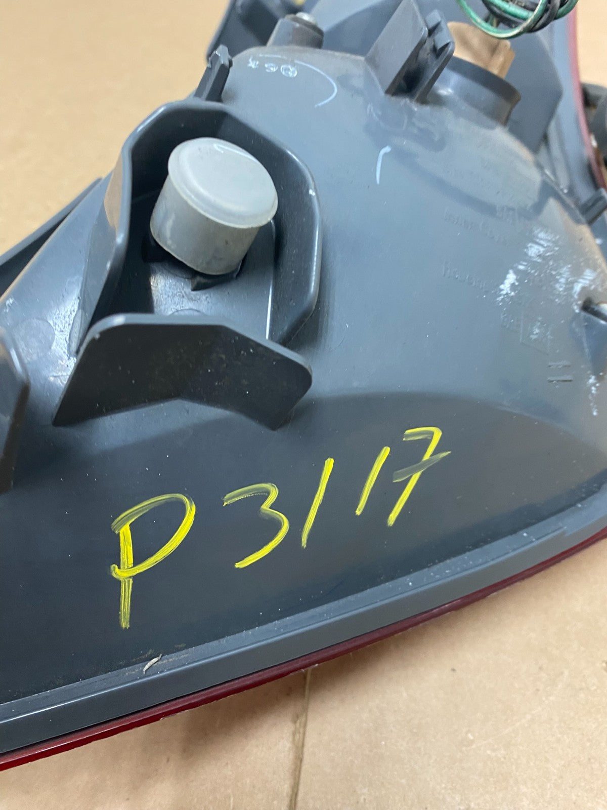 2003 2004 2005 Nissan Murano Left Driver Lh Side Tail Light Oem P3117 DW7