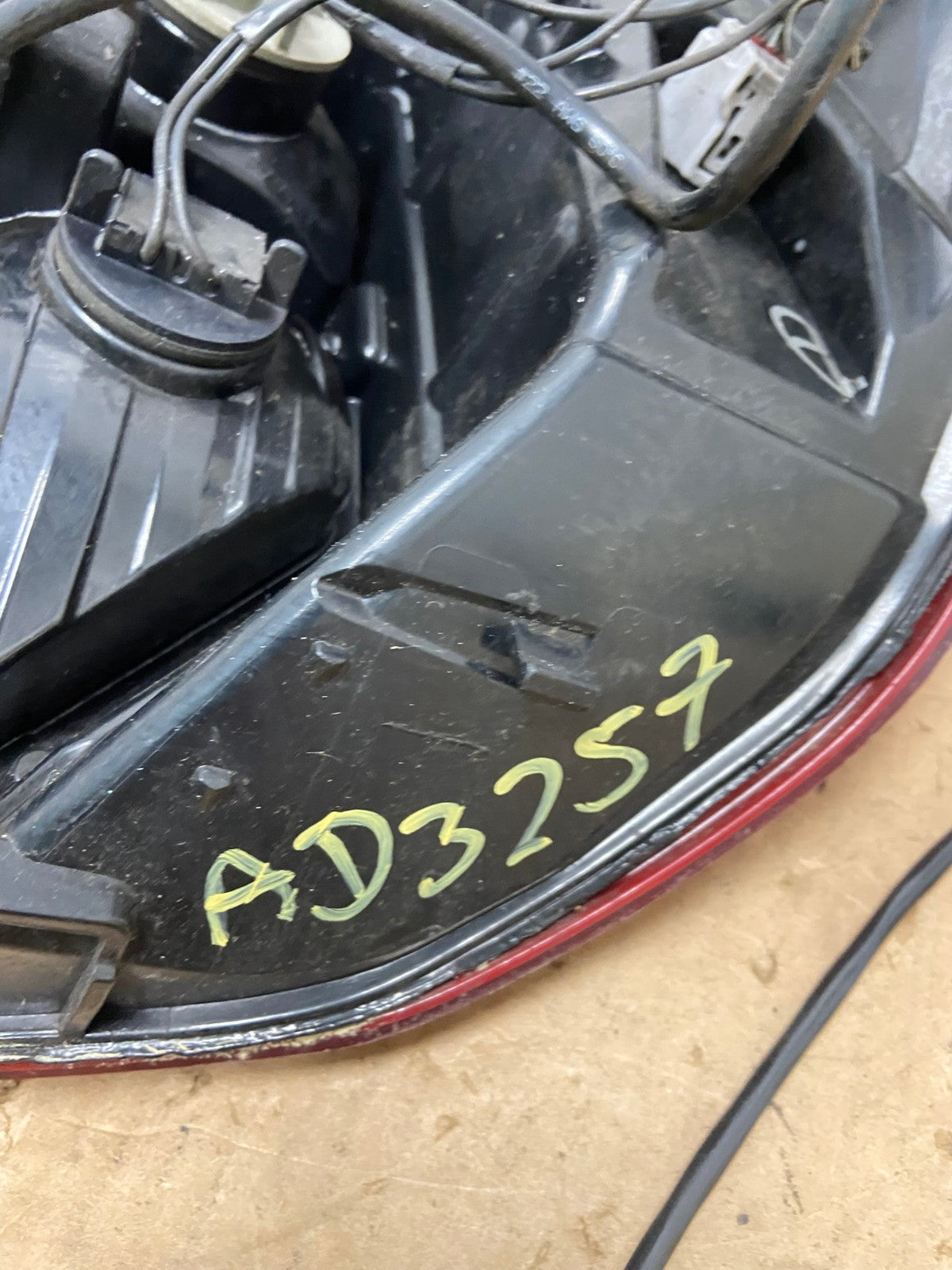 2020 2021 2022 2023 Ford Explorer Left Driver Lh Side Tail light AD3257 LK7