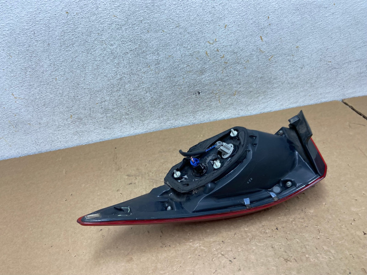 2014 2015 2016 Mazda 3 Left Driver LH Side Tail Light AI3724 LK5
