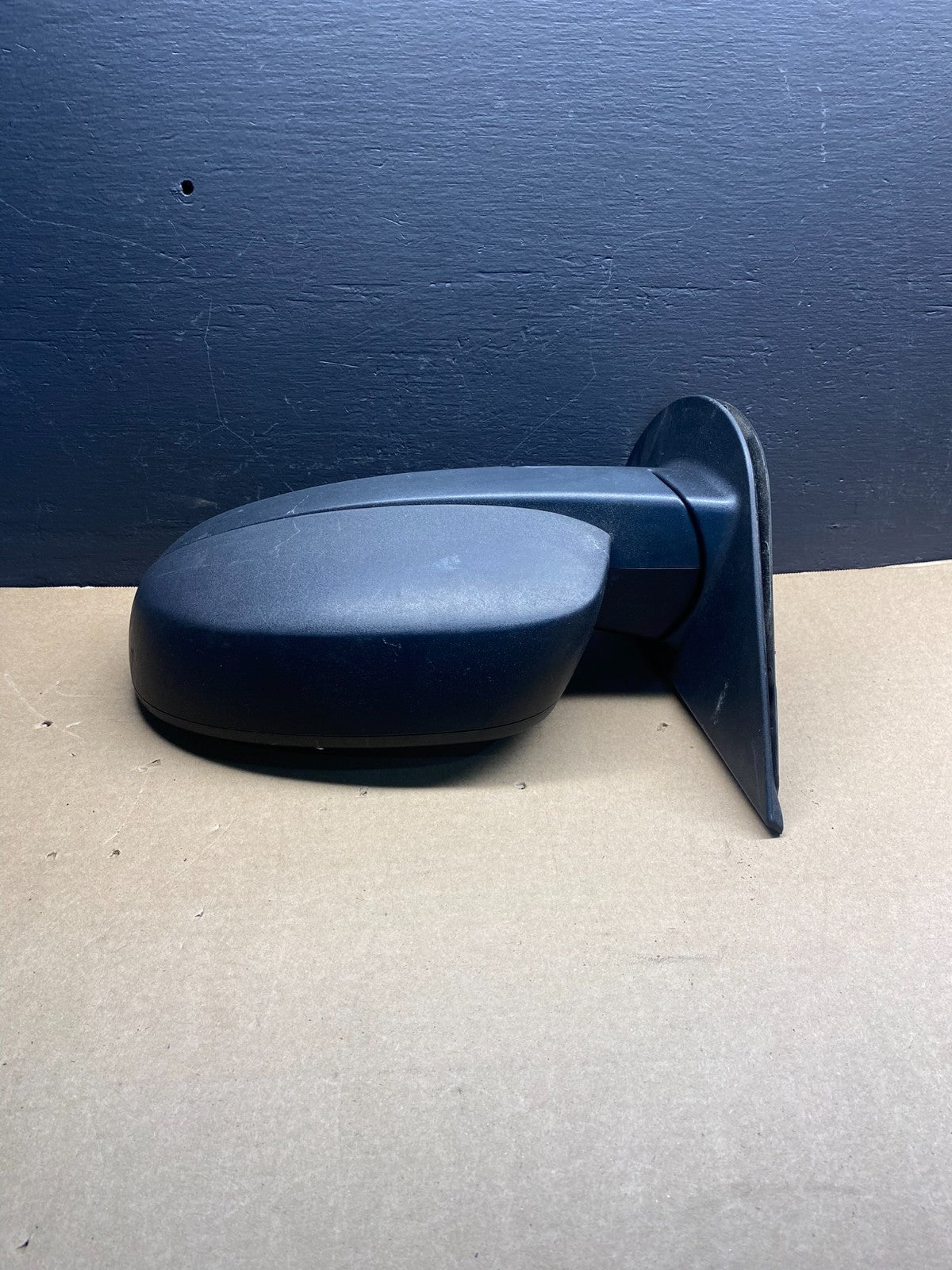 2007-2009 Chevrolet Tahoe Silverado Suburban Left Mirror AB7160 DW2