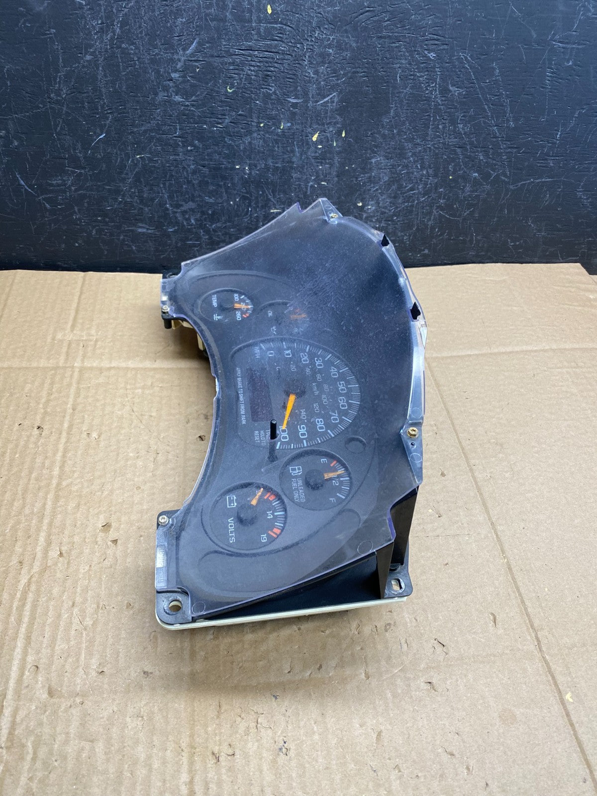 1996 to 2000 Chevrolet Express Speedometer Cluster Gauge AC9398 DG2