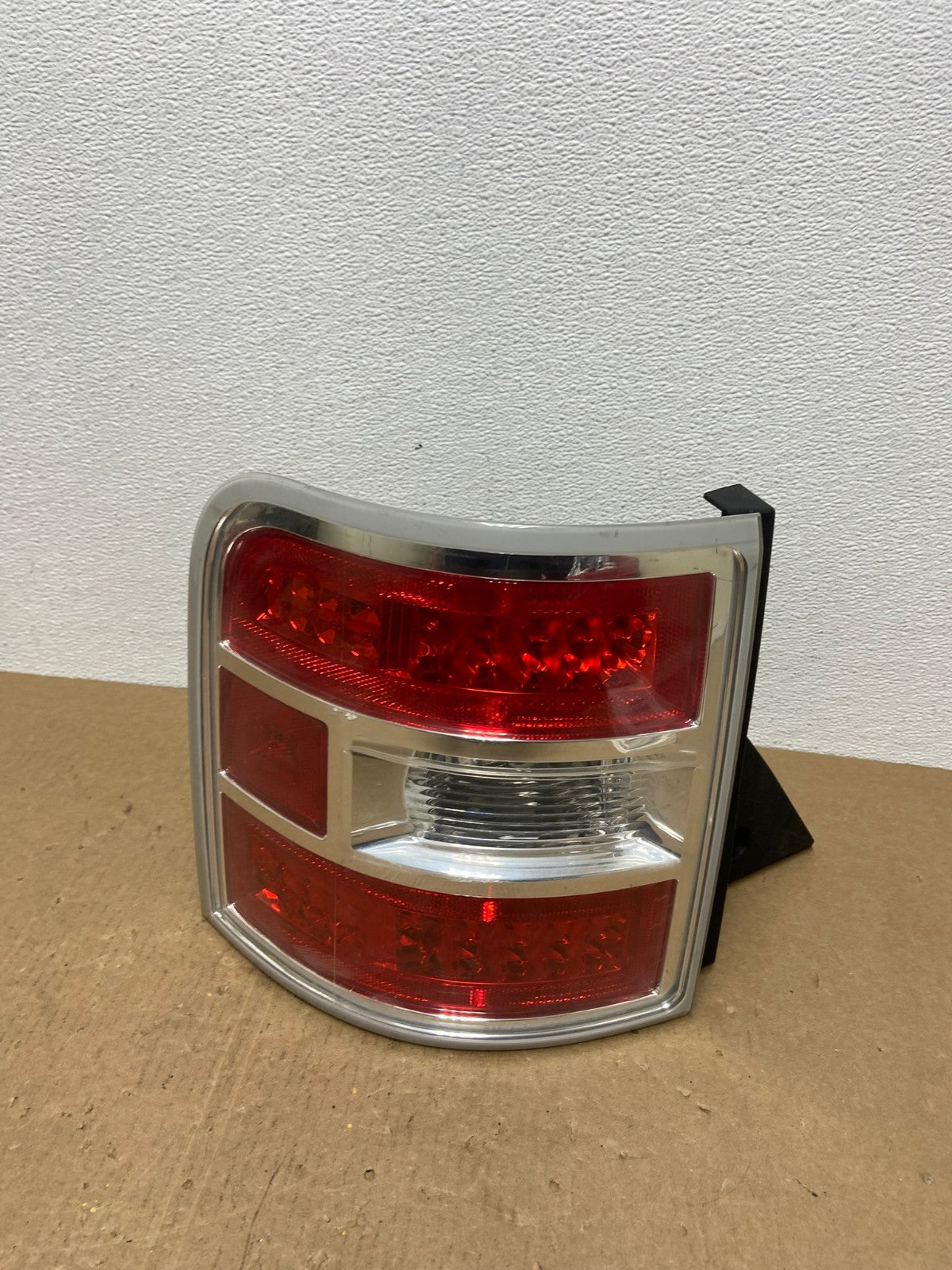 2009 to 2011 Ford Flex Left Driver LH Side Tail light OEM AC1281 LK0