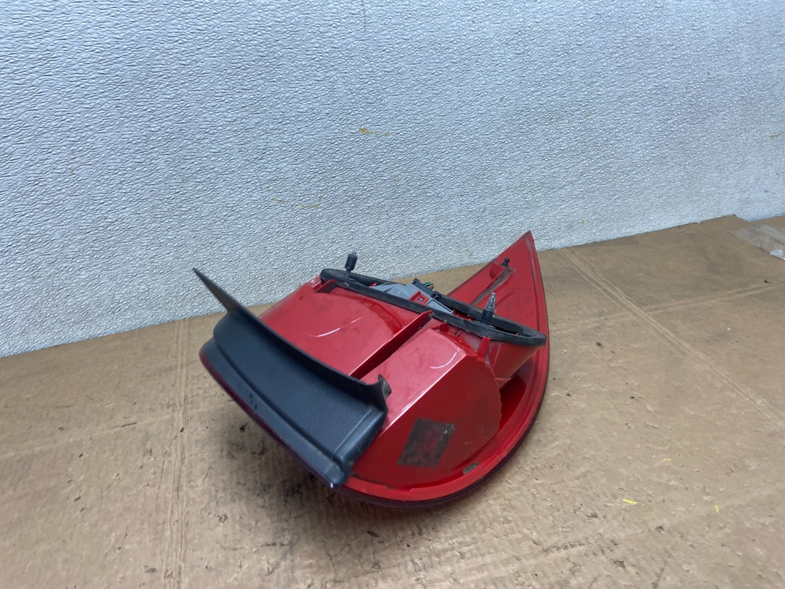 2010-2014 Volkswagen Golf MK6 Wagon Right Passenger Side Tail Light OEM Y6812 DW5