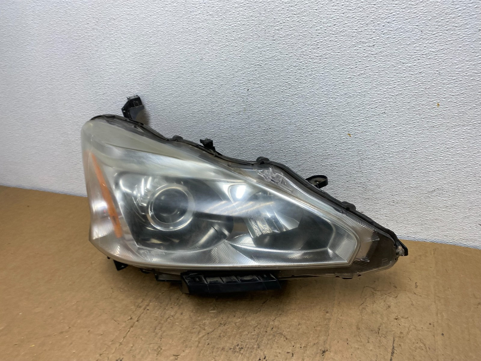 2013 2014 2015 Nissan Altima Right Passenger RH Halogen Headlight AD0699 DW1