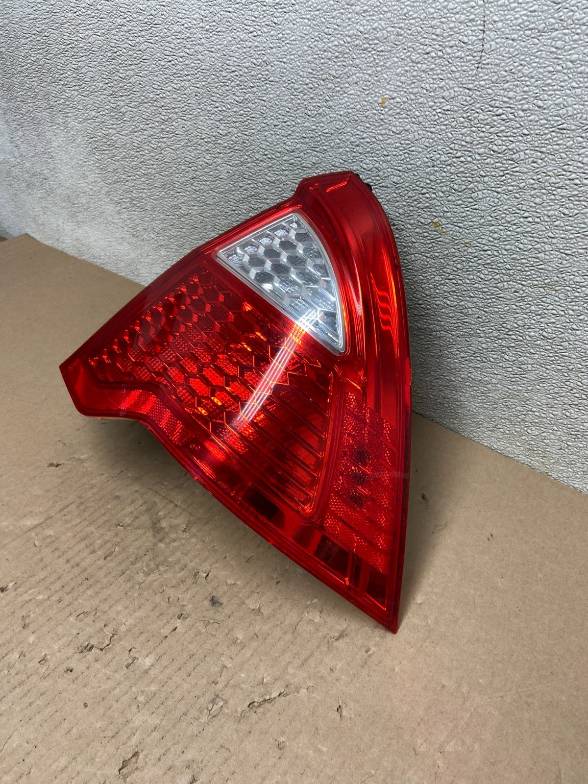 2010 2011 2012 Ford Fusion Right Passenger Side Tail Light Oem AB5954 LK1
