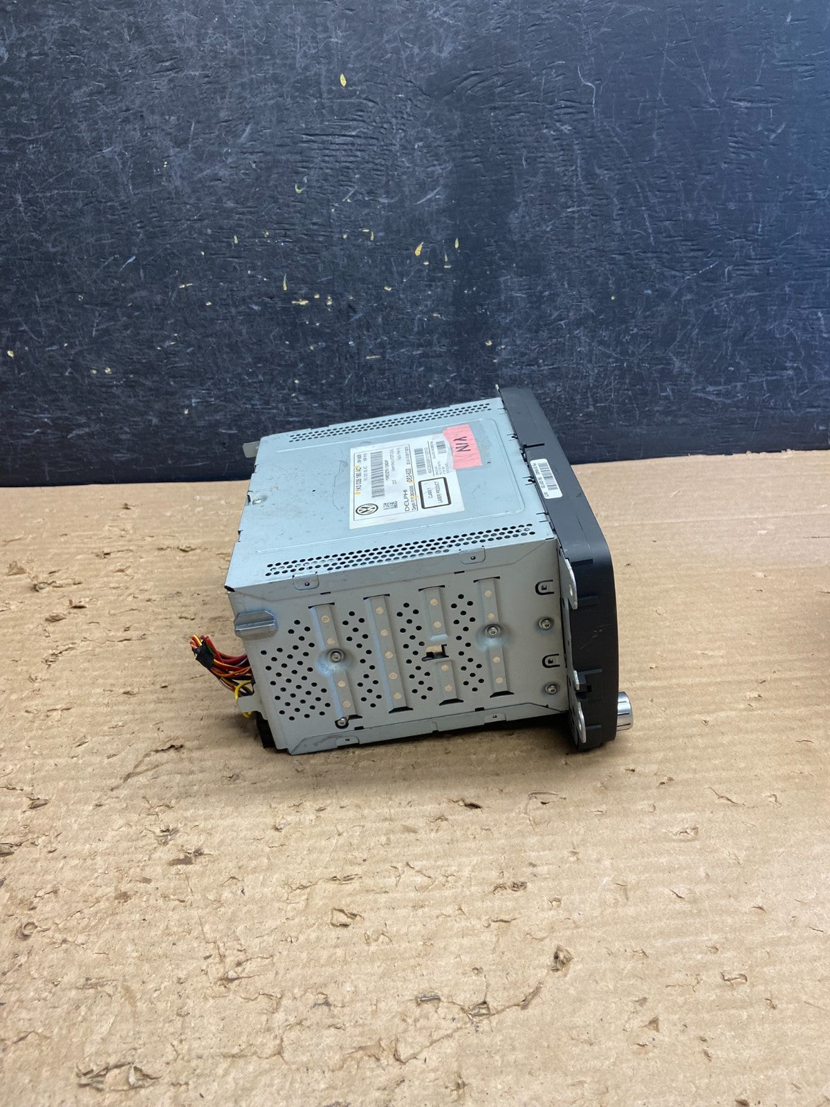 2009 to 2012 Volkswagen CC Radio CD Player Screen AM/FM AG8713 DG6