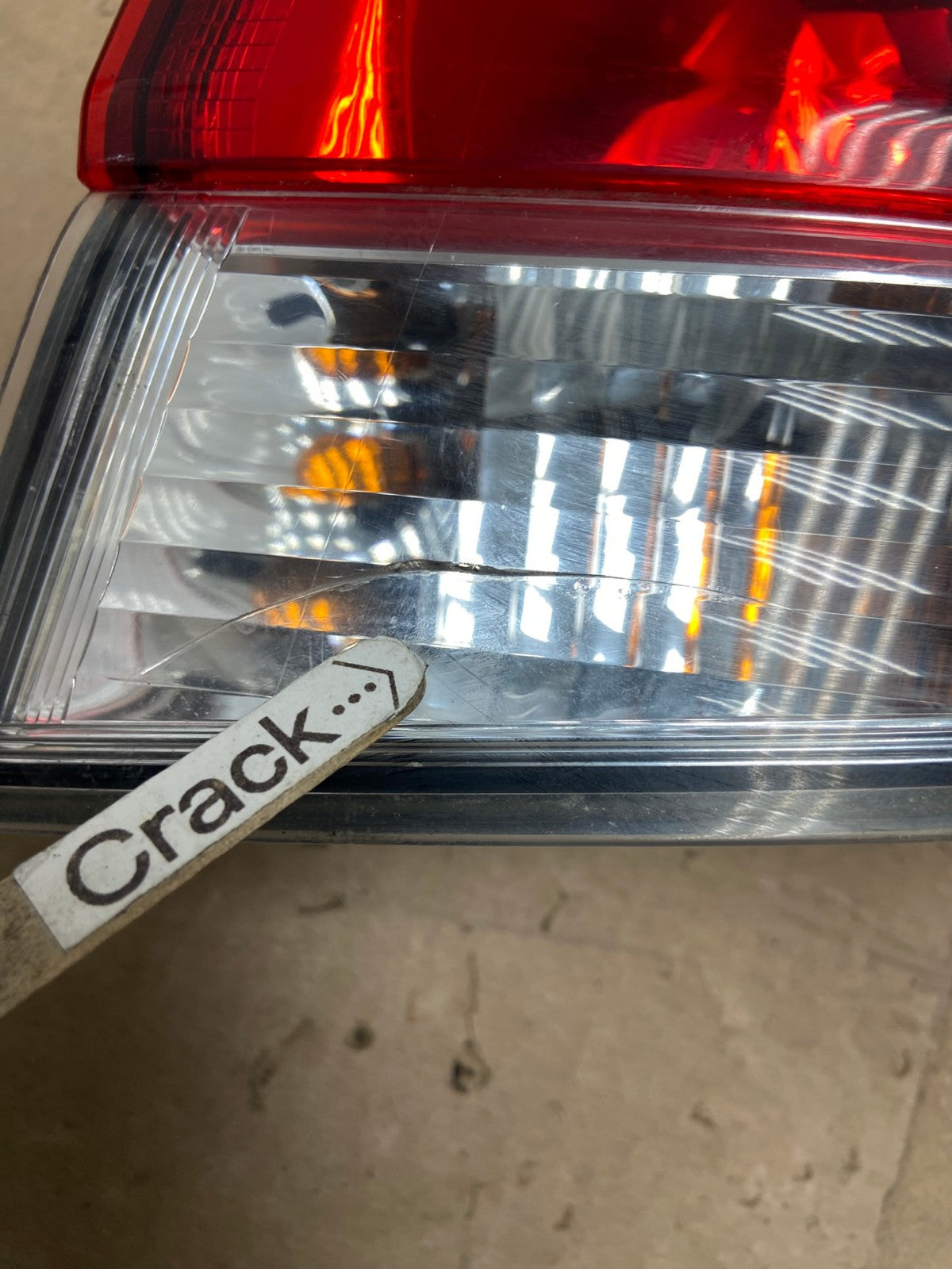 2010-2014 Subaru Outback Wagon Right Passenger Rh Side Tail Light AG5594 LK4