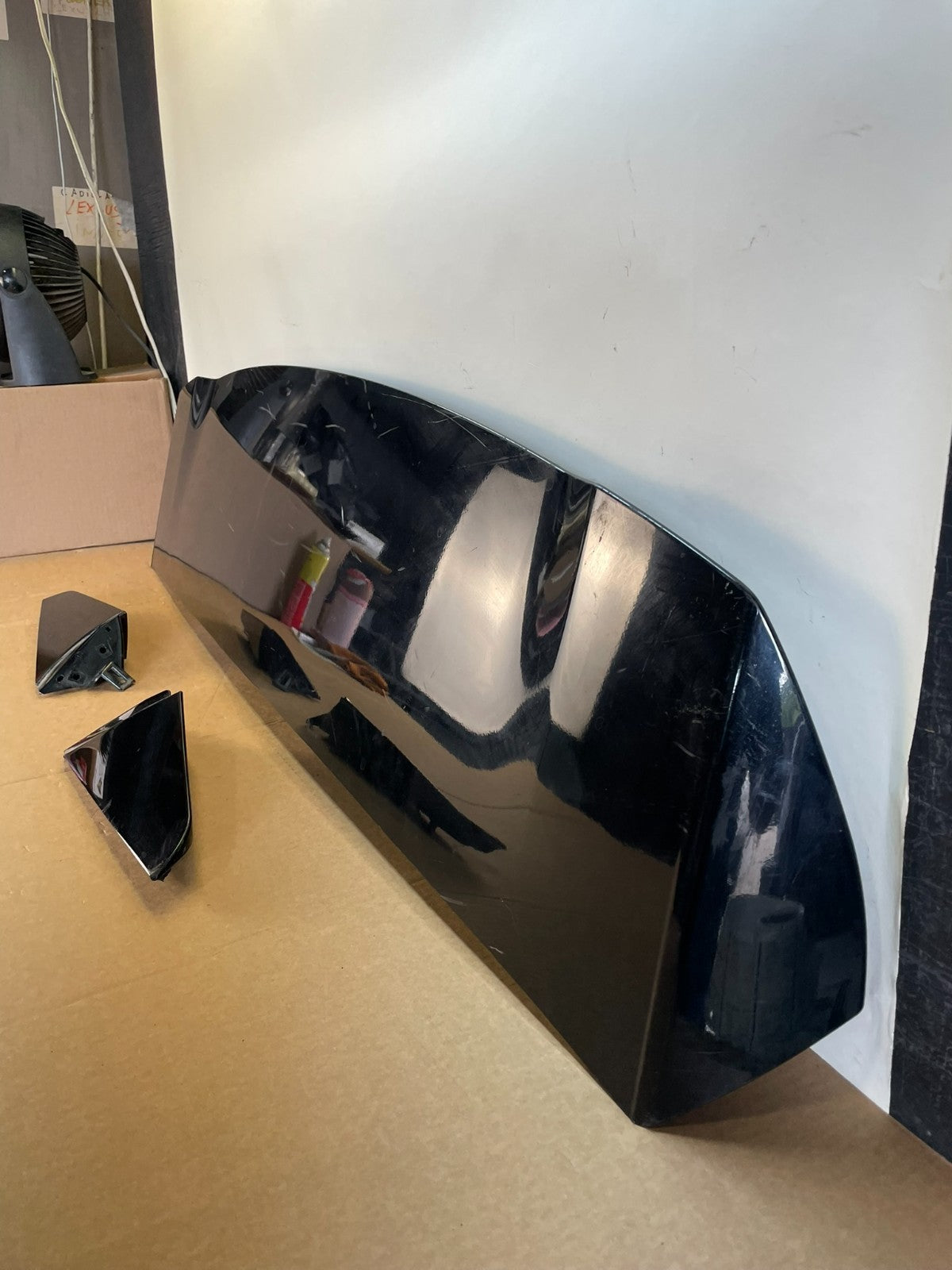 2020 to 2023 Ford Explorer Rear Liftgate Spoiler Wing ah6073 DG1