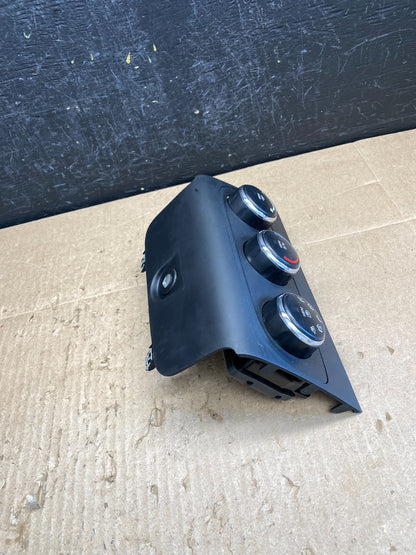 2011-2014 Chrysler 200 Heater AC Climate Switch Temperature Control OE AC6810 DG1