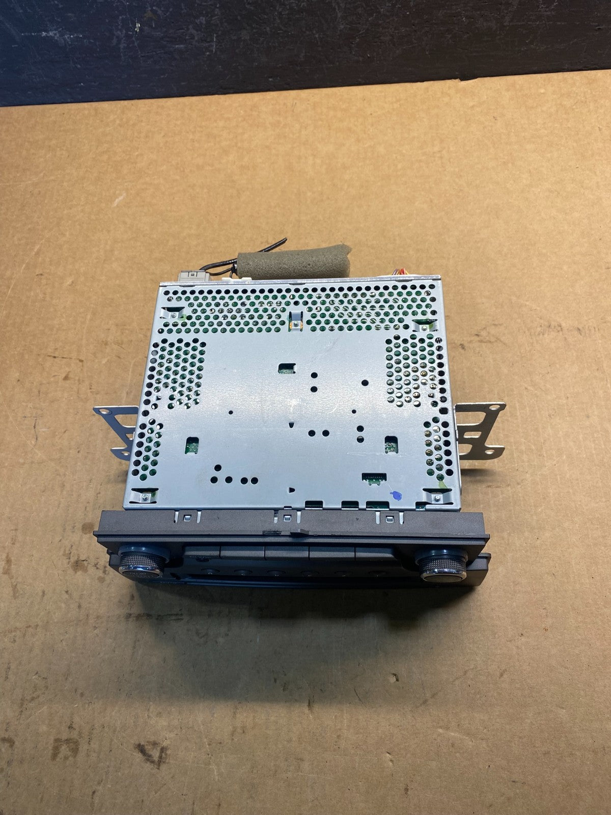 2013 to 2014 Nissan Sentra Radio Receiver Unit PN3365MA AC69304