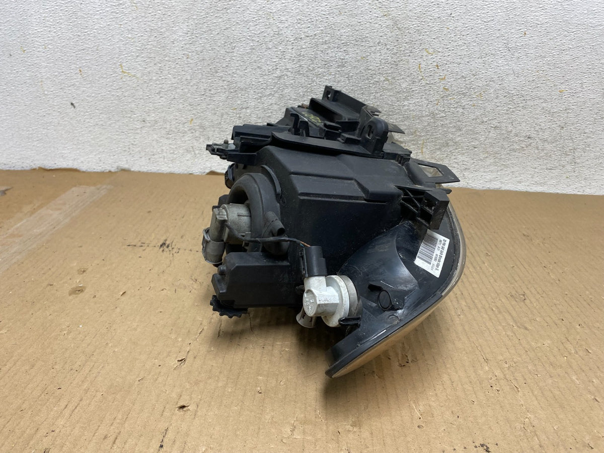 2002 to 2005 BMW 3 E46 Sedan Left Driver Halogen Headlight AH3080 DW8
