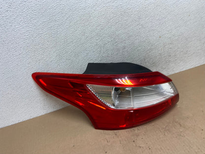 2012 2013 2014 Ford Focus Sedan Left Driver Lh Side Tail Light AG6704 LK2