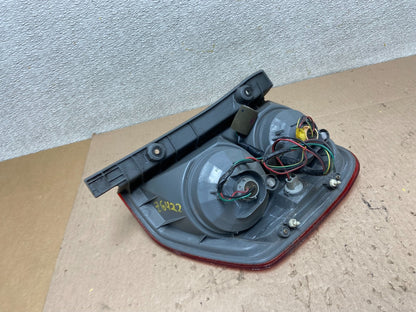 2003 2004 2005 Honda Pilot Left Driver LH Side Tail Light Z6422 DW5