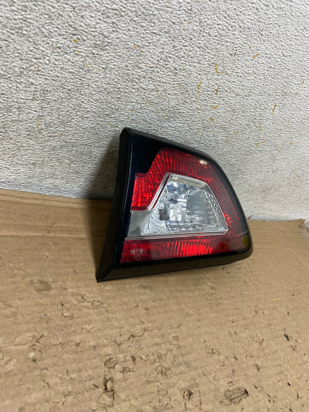 2013 2017 Chevrolet Traverse Right Passenger RH Inner Tail Light AH9151 LK2