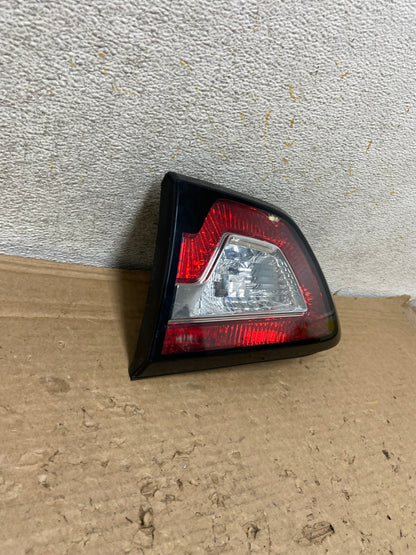 2013 2017 Chevrolet Traverse Right Passenger RH Inner Tail Light AH9151 LK2