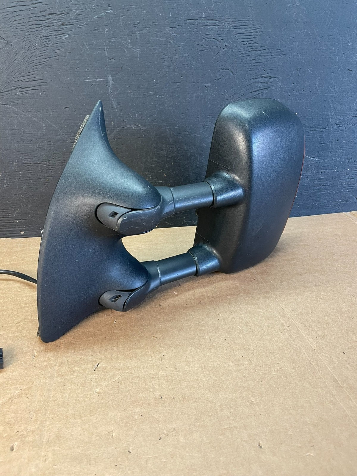 1999 to 2007 Ford F250 F350 F450 Left Driver Door View Mirror AE8355 DW1