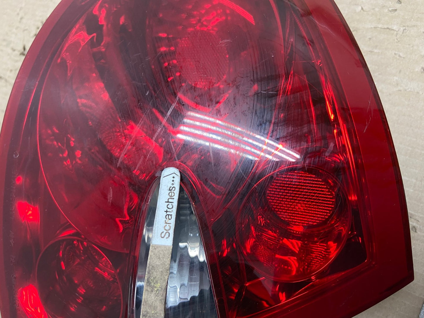 2005 to 2009 Buick Lacrosse Left Driver LH Side Tail Light AF2961 LK3