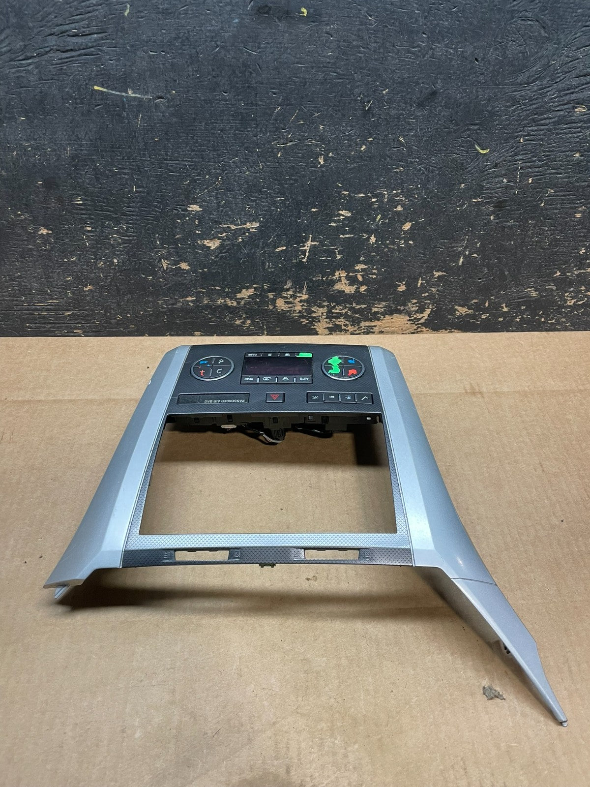 2008 to 2012 Chevrolet Traverse Climate Control Unit Heater Ac Panel  AA8996  DG4