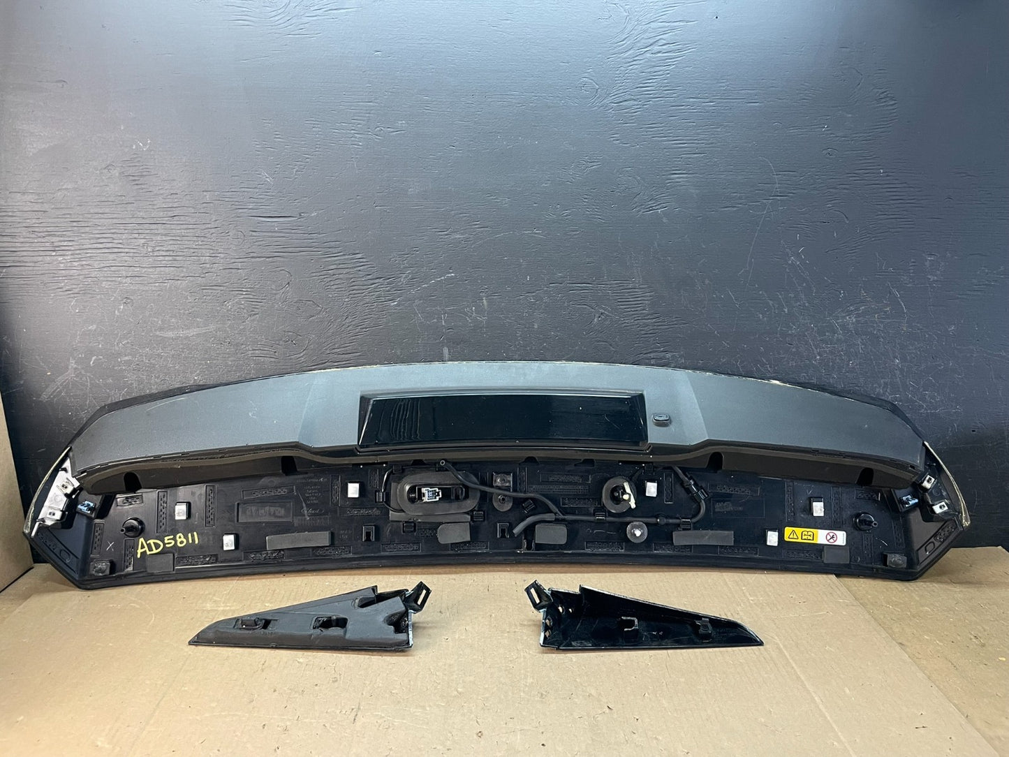 2020 to 2023 Ford Explorer Rear Liftgate Spoiler Wing AD5811 DG5