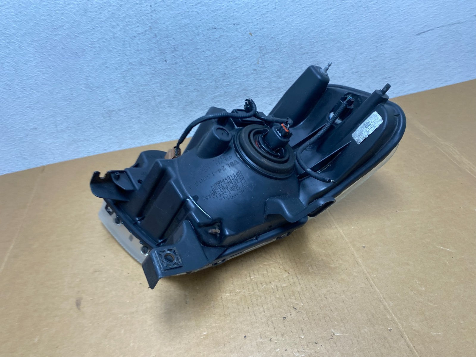 2006 2007 2008 2009 2010 Ford Explorer Left Driver LH Side Headlight AD9067 DW6