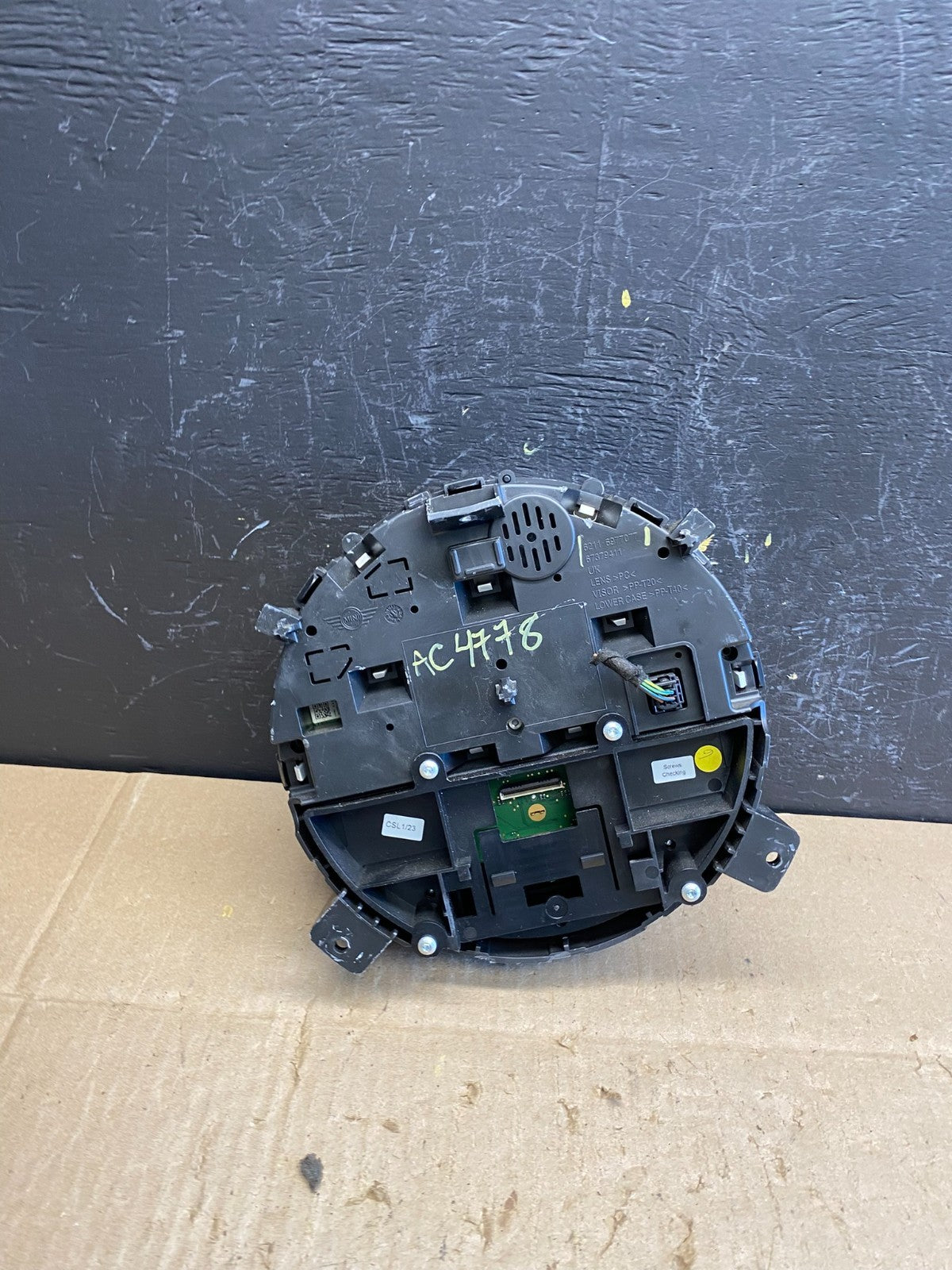 2011 - 2014 Mini Cooper Speedometer Cluster Gauge OEM ac4778 DG3