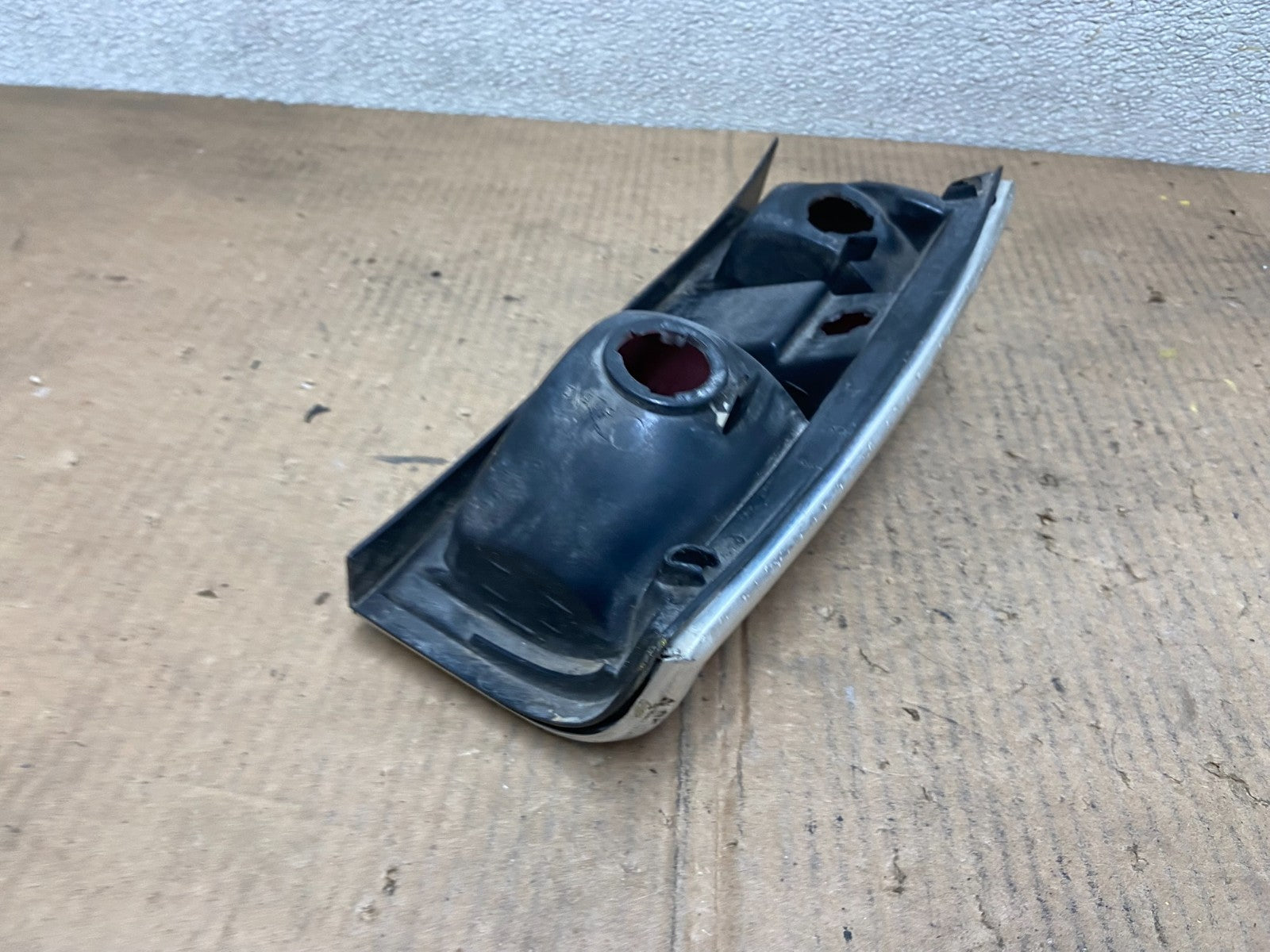1985 to 1993 Chevrolet S10 S15 SONOMA Right Passenger Tail Light AA64424