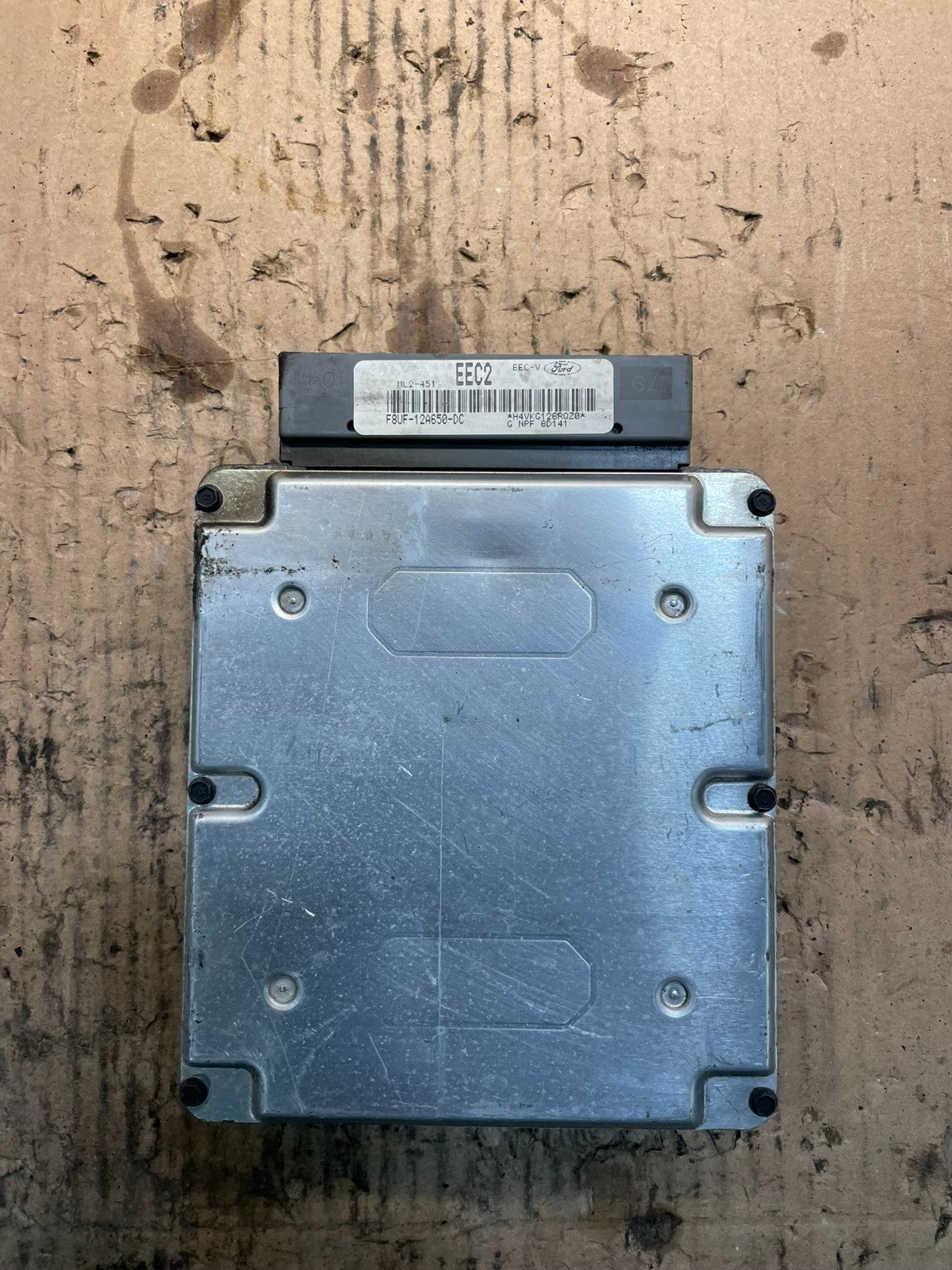 1998 1999 Ford E350 Van 4.2L Engine Control Module Unit ECU v2072 DG0