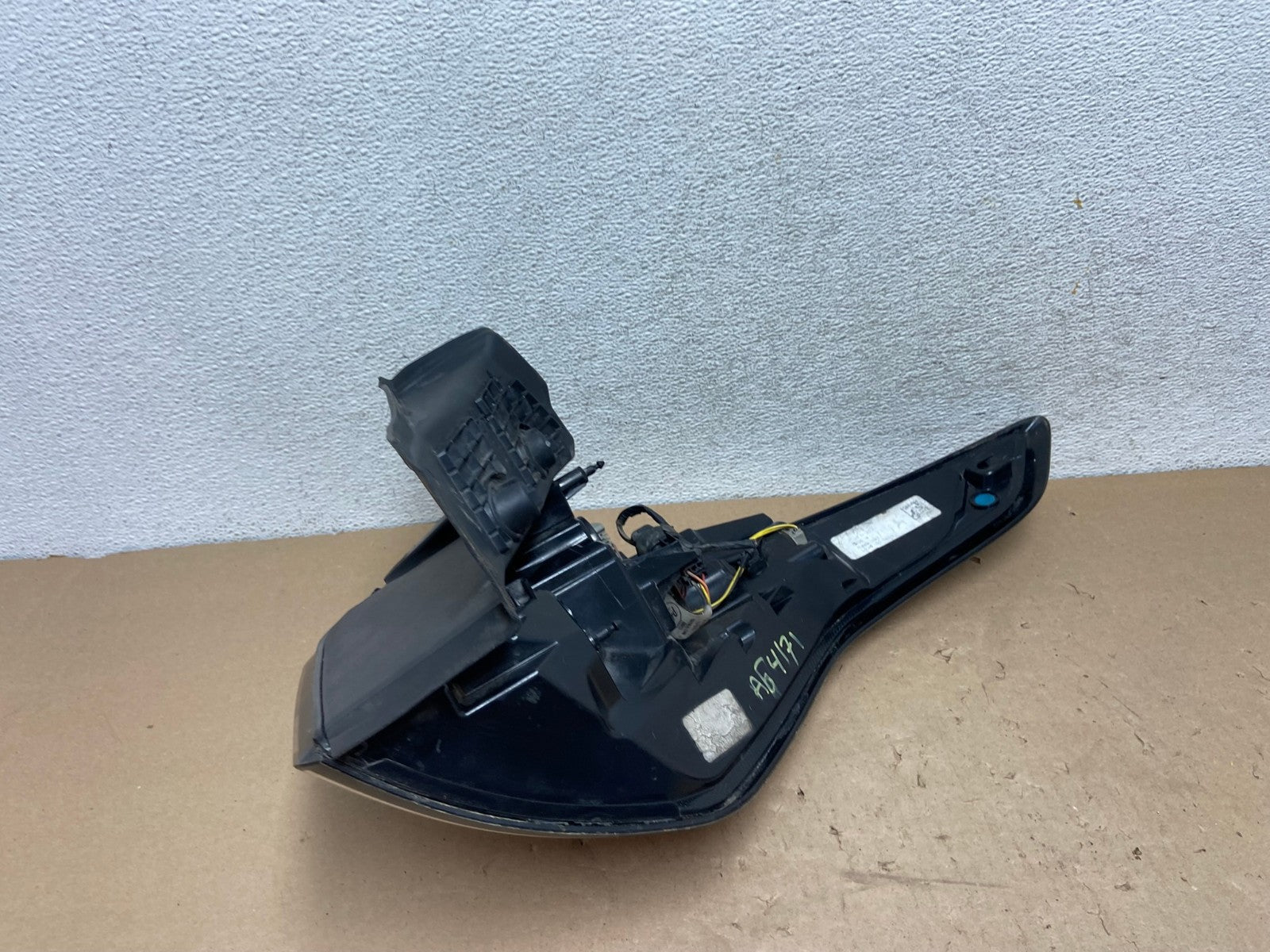 2017 2018 2019 Ford Escape Left Driver LH Side Tail Light AG4171 LK7