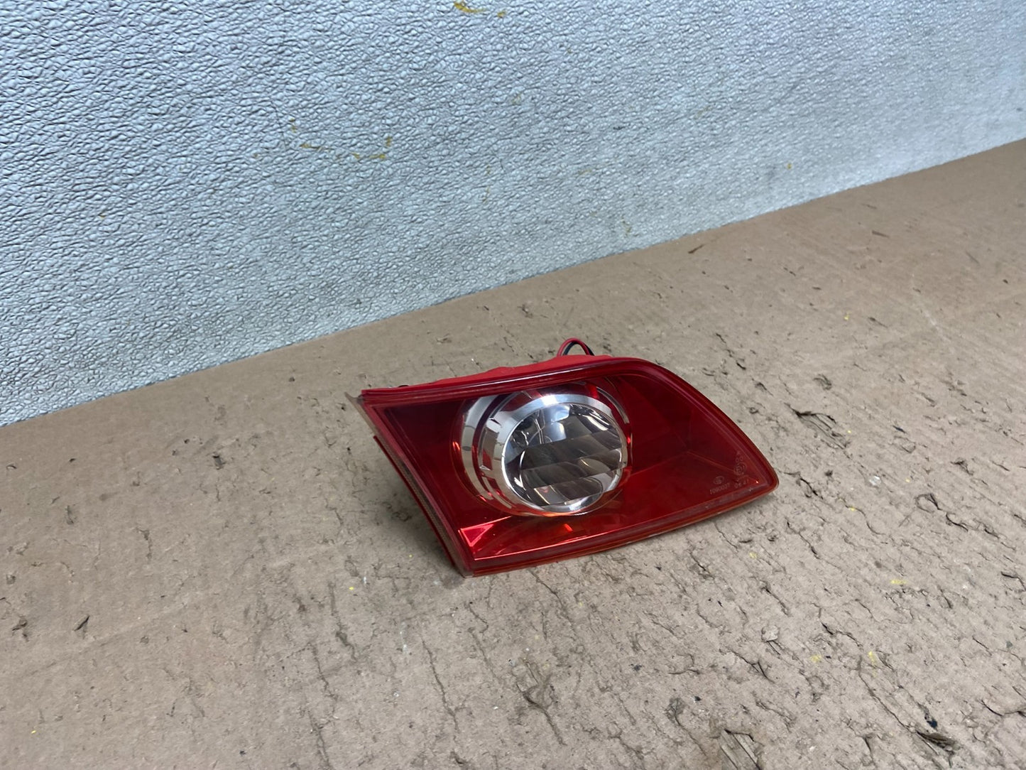 2003-2005 Infiniti FX35 FX45 Left Driver Lh Red Inner Tail Light OEM Y4988 DW2