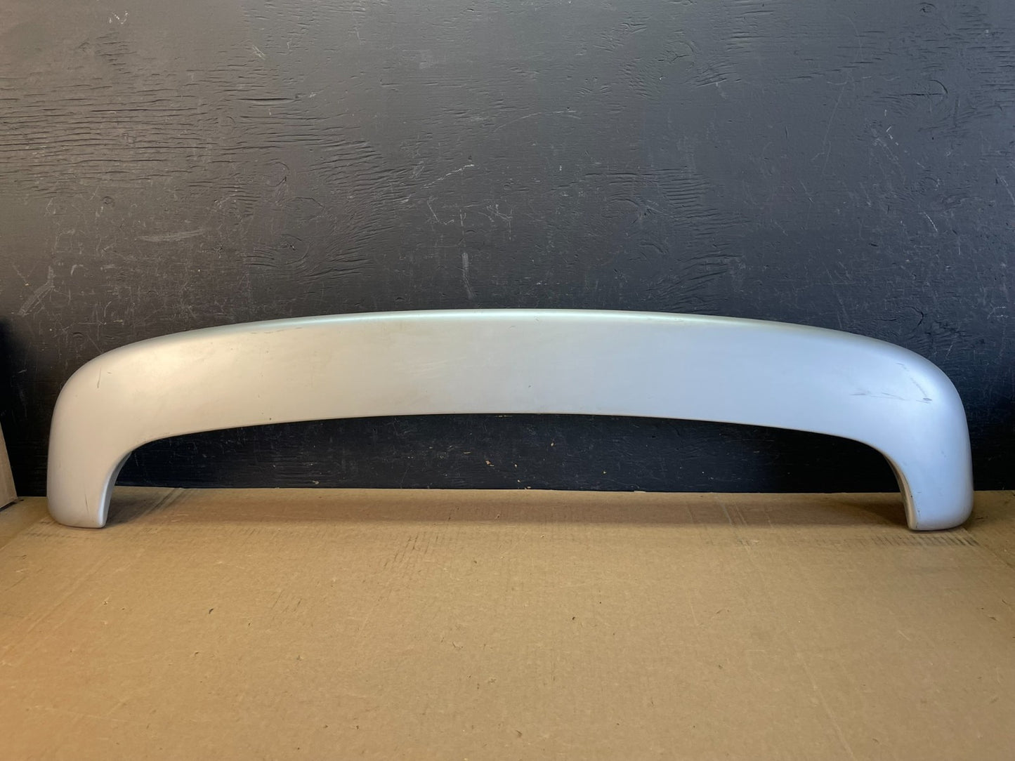 2001 to 2007 Toyota Highlander Upper Rear Upper Wing Spoiler AD0134 DG0
