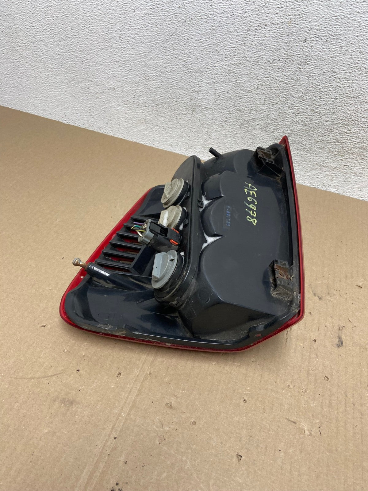 1999 - 2004 Jeep Grand Cherokee WJ Left Driver Lh Tail Light AE6978 LK5