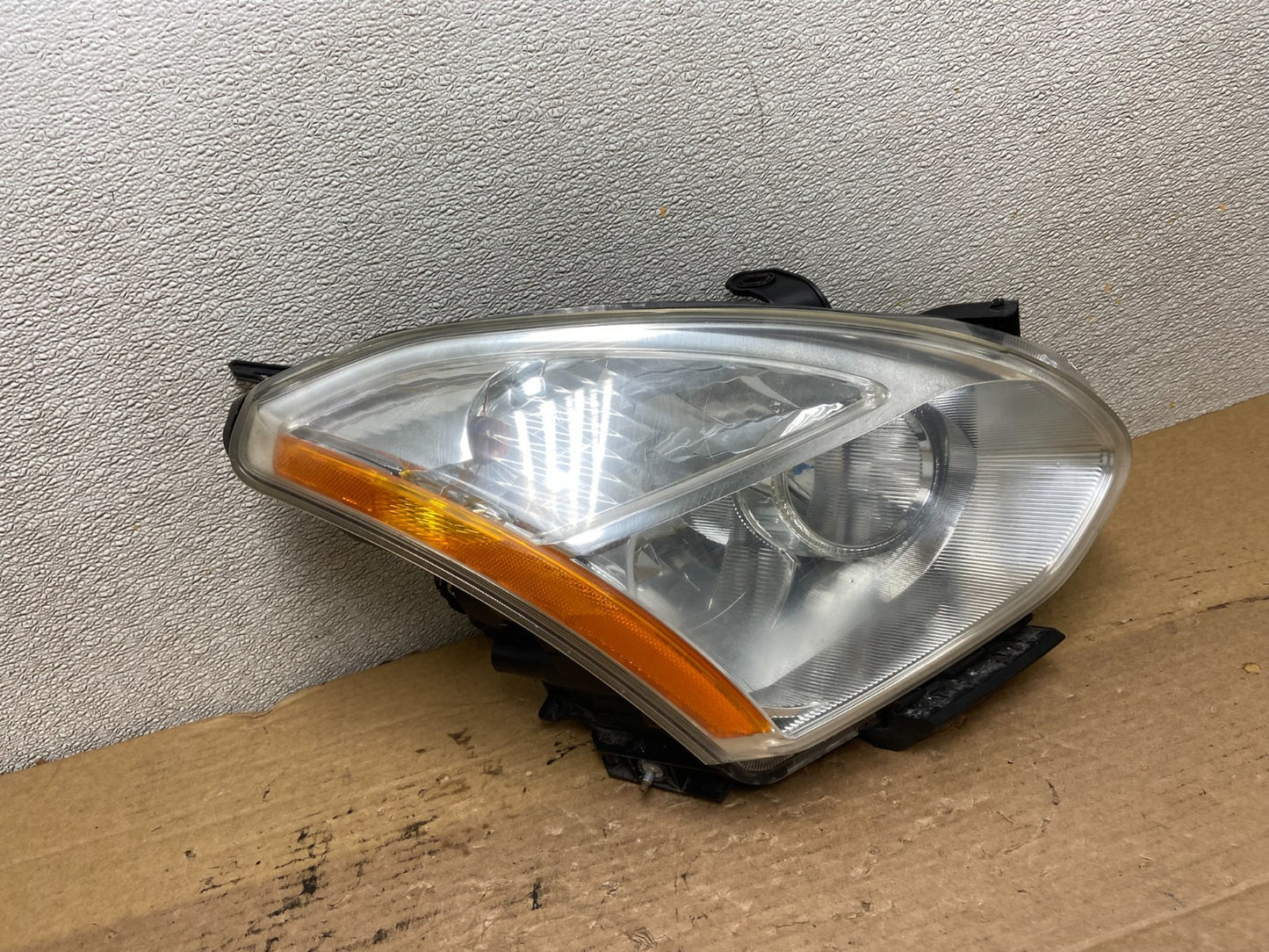 2009-2013 Nissan Rogue Right Passenger Xenon HID Headlight OEM AB5340 DW0