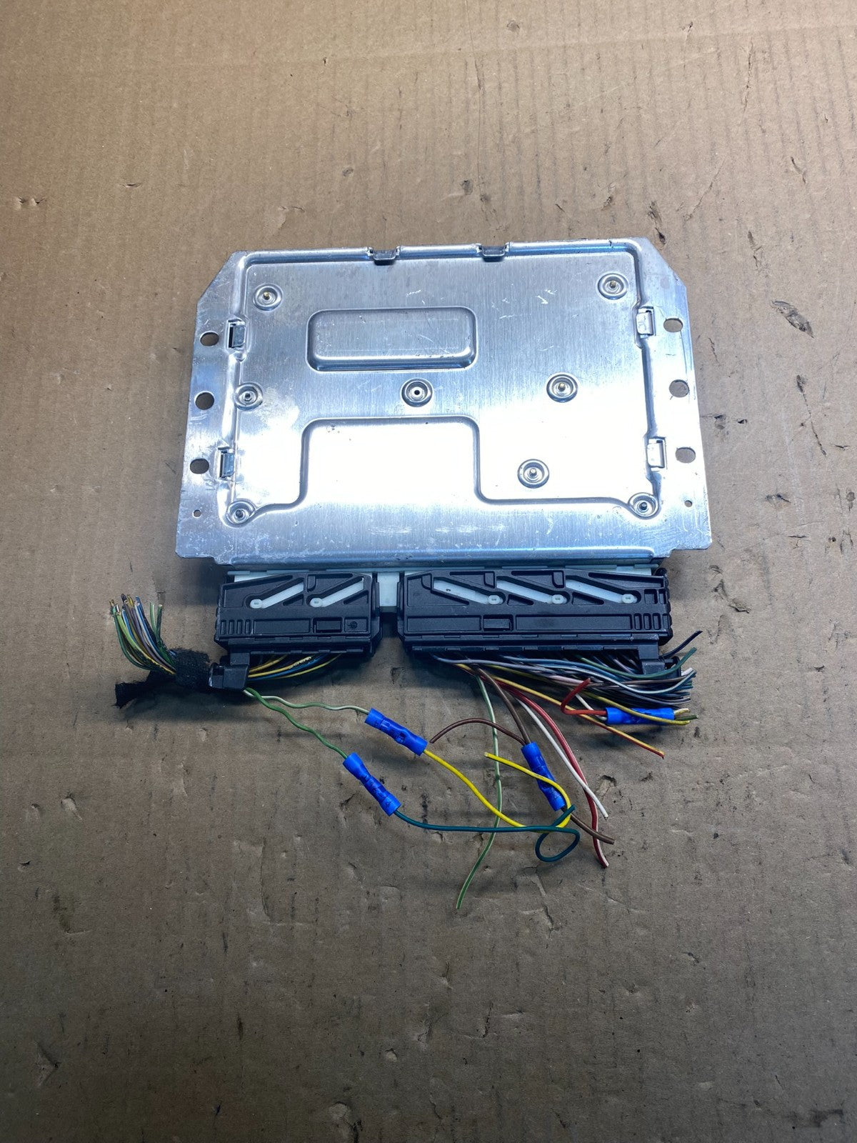 2004 - 2006 Mercedes S430 S500 Suspension Control Unit 220 545 38 32 AC2595 DG1