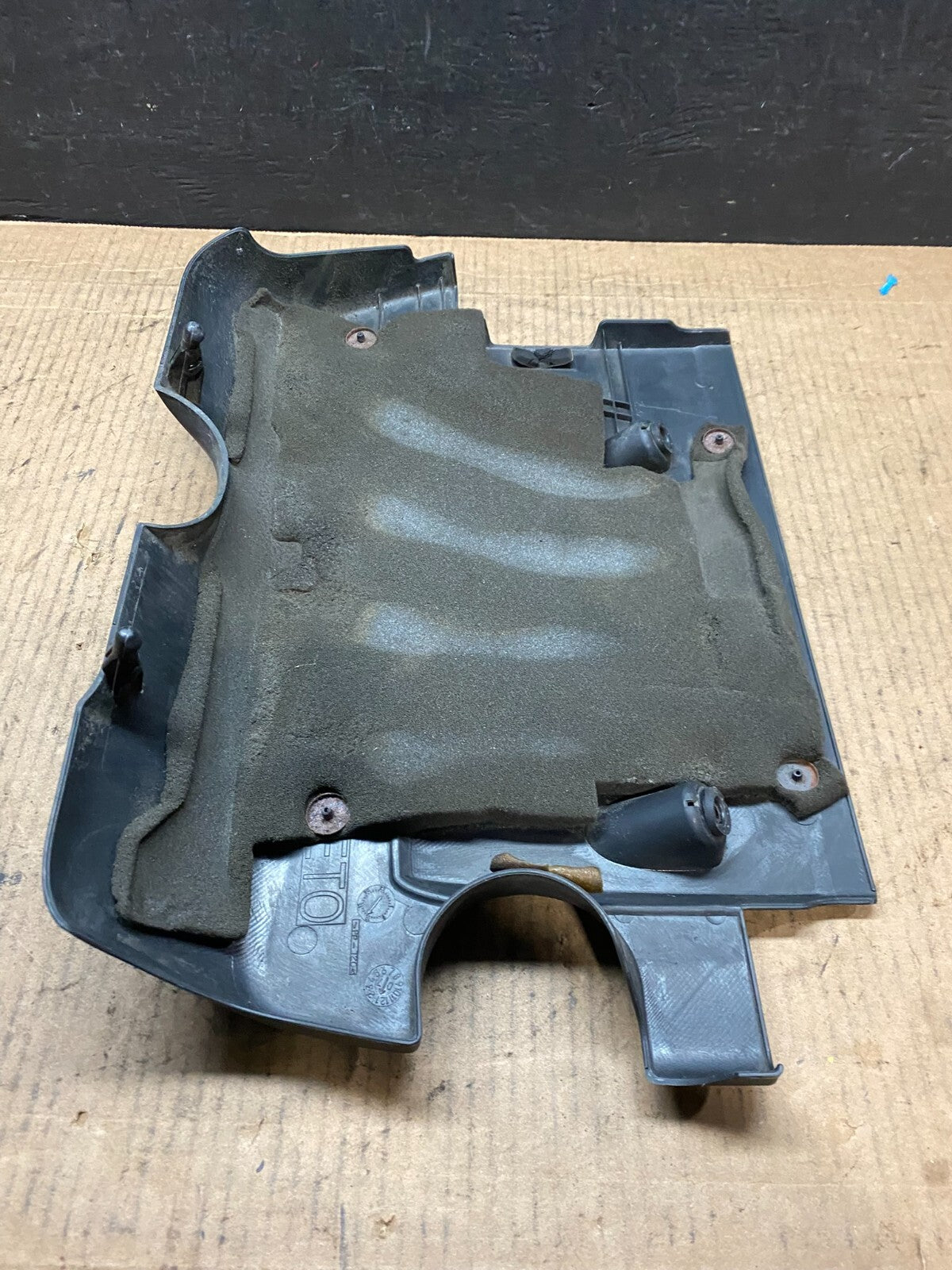 2009 to 2013 Nissan Sentra Engine Motor Cover G2817 PS7