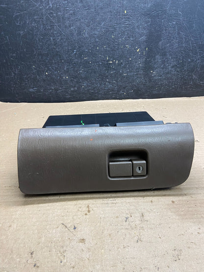 1998 2003 Toyota Sienna Front Right Passenger Storage Glove Box AH3774 DG0