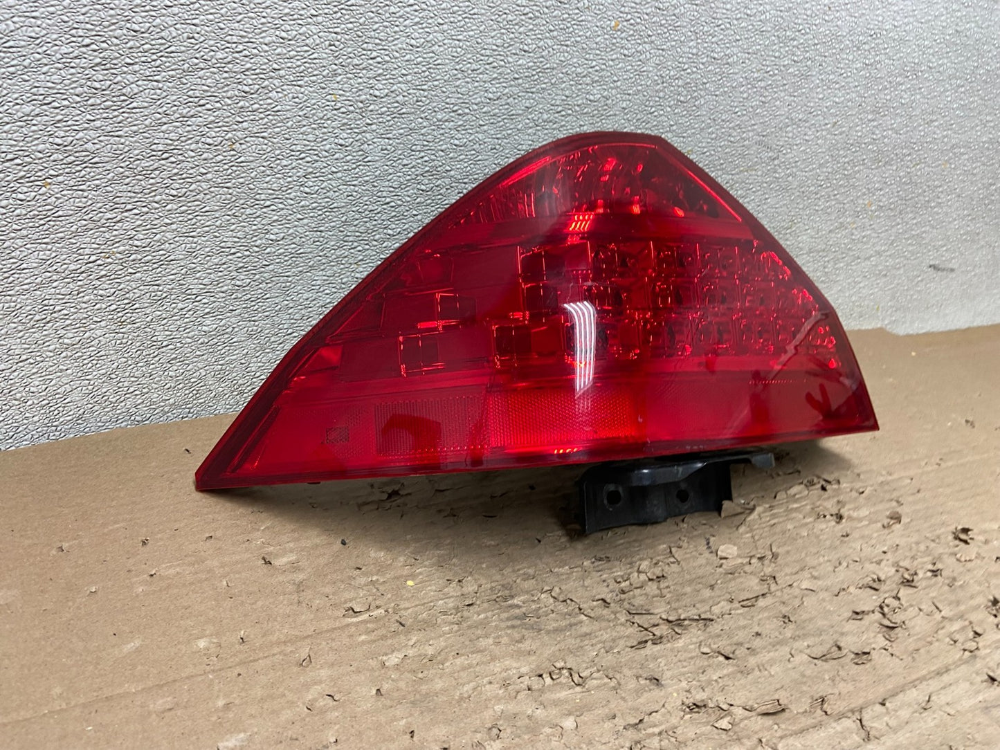 2006 - 2007 Honda Accord Left Driver Lh Side Tail light DEPO AB1724 DW2
