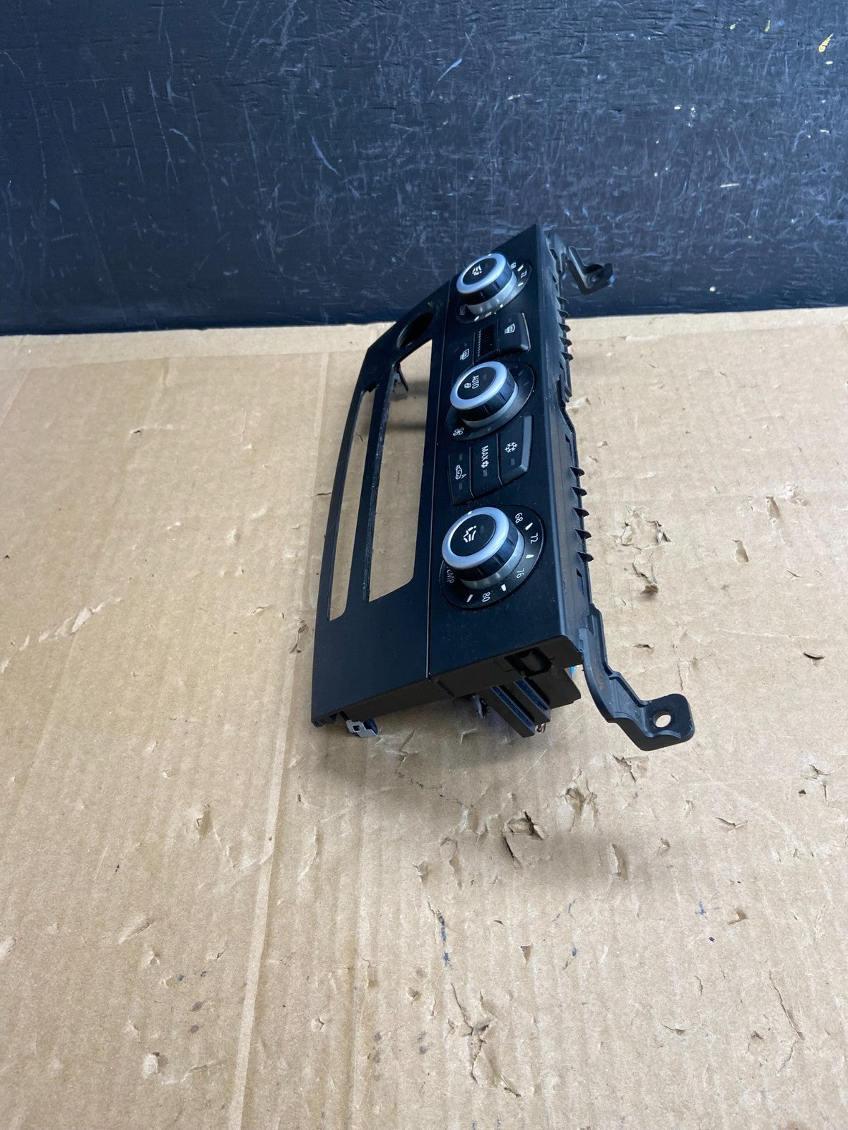 2008-2010 BMW E60 528i 535i Heater Ac Climate Radio Stereo Control AD2184 DG2